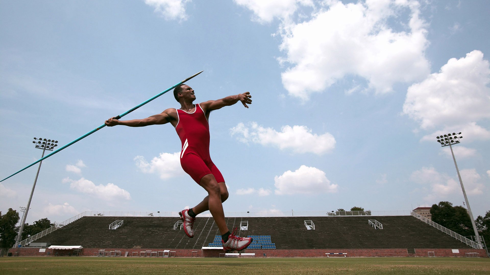 体育教育助力青少年全面发展 多地推进校园体育改革显成效