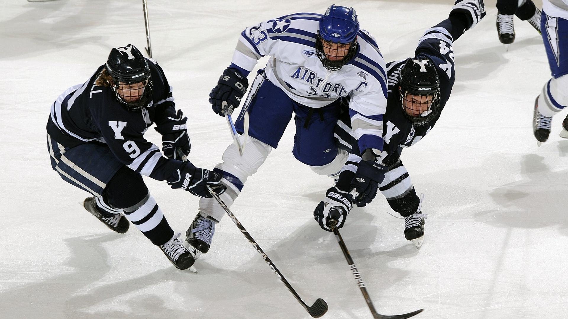 纳达尔强势回归红土赛场 法网前景引热议